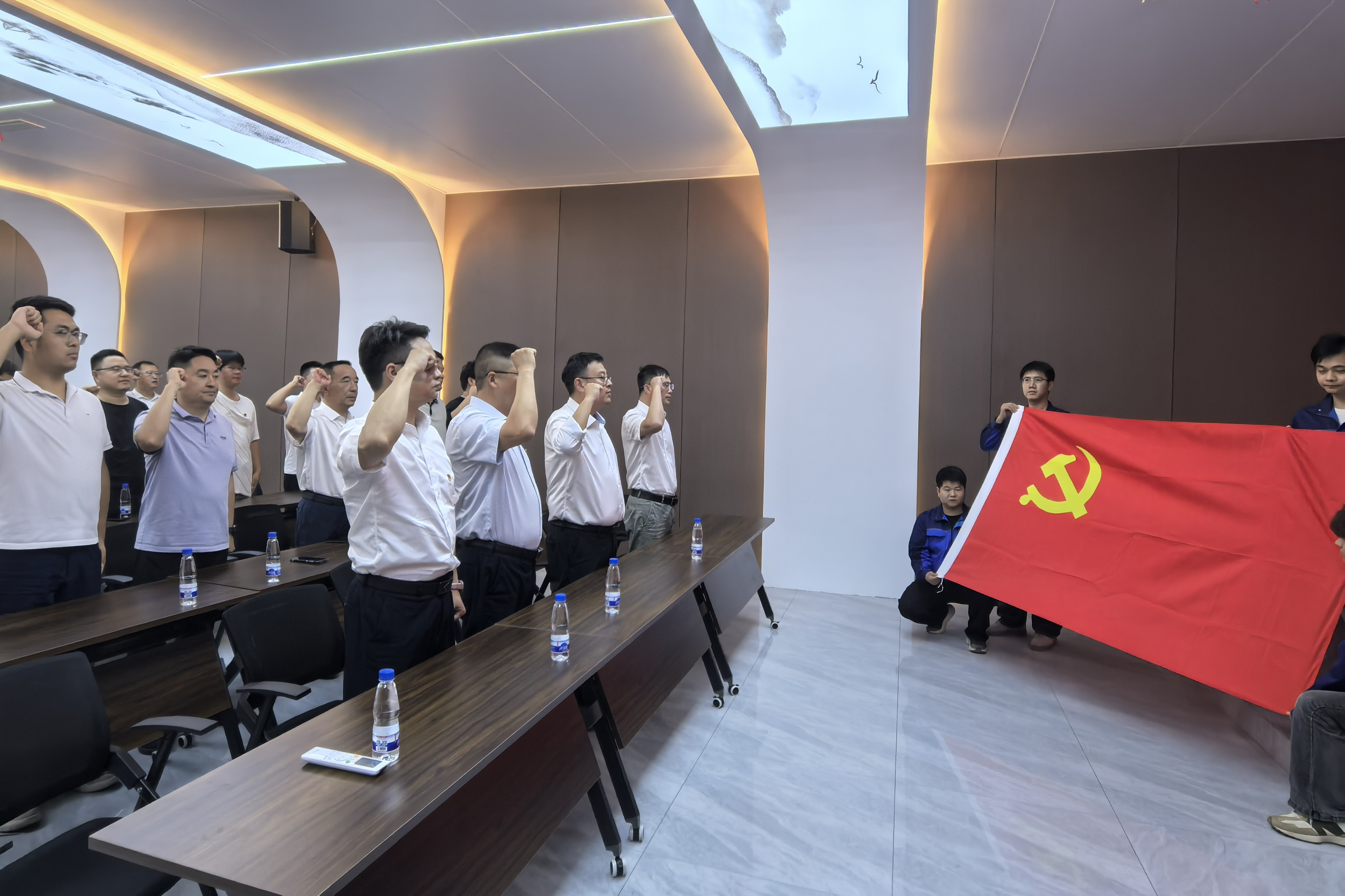 盐阜活动照片1(2).jpg 盐阜活动照片1(2).jpg